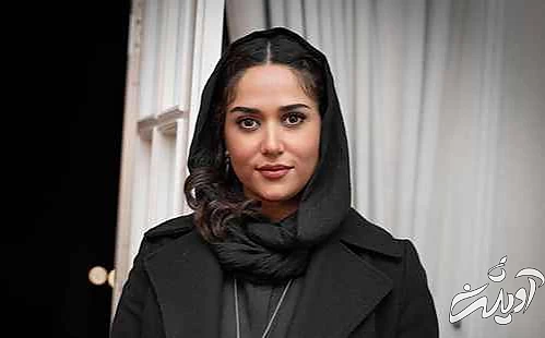 پریناز ایزدیار با یک کیلو آرایش ! - سمیه ابد و یک روز کجا رفت ؟ + عکس 